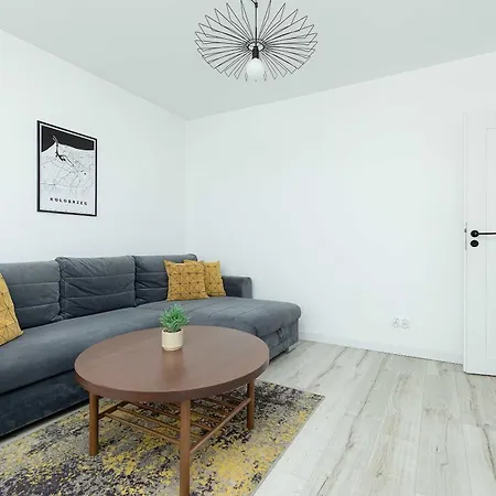 Katedralna Perfect For Remote Work By Renters דירה קולובז'ג